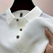 Resim Erkekler için Kısa Kollu Jakarlı Mesh Buzlu İpek T-Shirt - Yazlık Düz Renk, Nefes Alabilen Polyester, Düğme Detaylı Rahat Yaka, Düzenli Kesim, Geometrik Desen, Rahat ve Hafif Giyim İçin Uygun, Nefes Alabilen Gömlek | Geometrik Desen Gömlek | Pürüzsüz Dokusu 