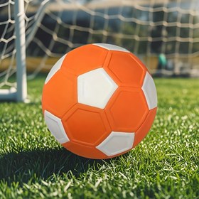 Resim No. 5 Kavisli Futbol Topu - Yüksek Kaliteli Yapay Deri, Dayanıklı Turuncu & Beyaz Antrenman Topu - Açık Hava Oyunları, Bahçe, Park ve Plaj İçin - Gençler ve Yetişkinler için Mükemmel Hediye (Yılbaşı, Doğum Günü, Tatiller), Futbol Aksesuarları, Spor Görünüm, Canlı Renkler, Uzun Ömürlü Malzeme, Yetişkin Oyuncular 