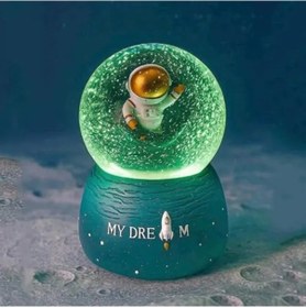 Resim Sevimli Astronot Kar Küresi 