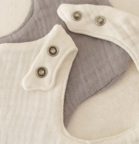 Resim elibaby 2'li %100 Organik Pamuk 8 Katlı Multi Müslin Çiçek Bebek Salya Mama Önlüğü,Yakalık Gri,Beyaz 