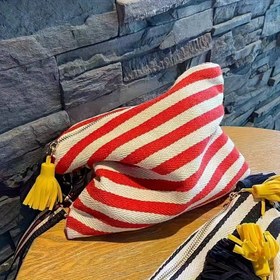 Resim Kadın Kanvas Zarf Çanta, 2024 Yeni Moda Şık Çizgili Kırmızı Yeşil Siyah El Çantası, Rahat Stil, Yıkanabilir, Fermuarlı Kapatma, Polyester Astar, Katlanabilir, Baskısız, Fransızsız, Yağ Kenarlı Değil 