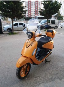 Resim Motocam Yuki Gelato 150 Ön Cam 2023-2026 Model 43cm Şeffaf Renkli 4mm Aparatsız 