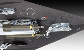 Resim Revell 1:72 Lockheed Martin F-117A Nighthawk Stealth Fighter 03899 