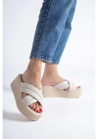 Resim Joymıx Dolgu Topuklu Ortopedik Taban Hasır Görünümlü Kadın Terlik Kt Krem Krem 