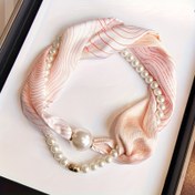 Resim 2'li set yeni boyun eşarp, şık ve modaya uygun her mevsim için kadınlar için zarif eşarp, stilini tamamlayan temel aksesuar, basit ve çok yönlü eşarp, Anneler Günü hediyesi, düşünceli bir hediye. Zincir tokası şekli rastgele 