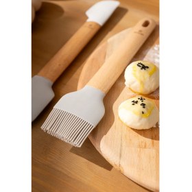 Resim Gri Soft Silikon Fırça ve Spatula Seti, Mutfakta Pratik Kullanım Sağlar. 