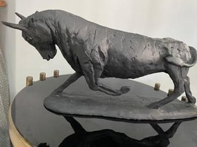 Resim Boğa Heykeli Biblo 