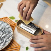 Resim STOREMAX Bambu Sarımsak, Peynir Rendesi ve Saklama Kavanozu, Paslanmaz Çelik ve Bambu Malzemeden Üretilmiştir 