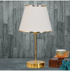 Resim Star Gold Ayaklı Abajur Şeritli Krem Kumaş Başlık Yatak Odası Salon Masa Lambası Krem - Gold 