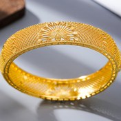 Resim 1 Şık Lüks 18K Altın Kaplama Tavuskuşu Açık İşçiliği Bilezik, Düğünler/Ziyafetler için Kadın Minimalist Tarz Takı, Kutlamalar ve Günlük Kullanım İçin Mükemmel Hediye 