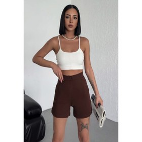 Resim Tarz Ve Rahatlığı Bir Arada Sunan Yüksek Bel Esnek Likralı Krep Şort Kahverengi 