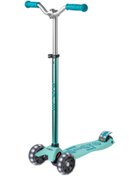 Resim Maxi Micro Deluxe Pro LED Vibrant Blue Scooter 