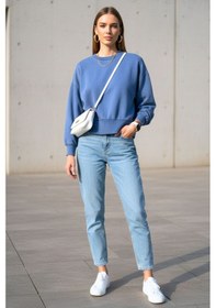 Resim Kadın Mavi Bisiklet Yaka Pamuklu Uzun Kollu Rahat Kesim Sweatshirt - Kadın Sweatshirt Mavi 