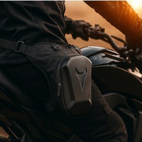 Resim QUİCKPREP Erkek Siyah Karbon Desenli Motosiklet ve Outdoor Bel Çantası – Su Geçirmez Sert Korumalı Tasarım 