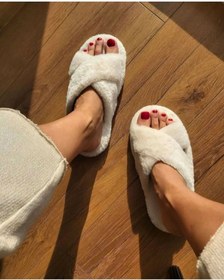 Resim ALTUVATEKS Ekru Tüylü Pofuduk Ev Terliği 
