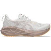 Resim Asics Novablast 5 Erkek Koşu Ayakkabısı 1012B765-102 Beyaz 