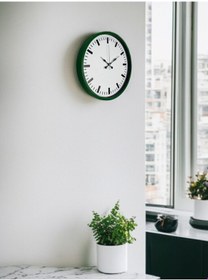 Resim 36 Cm Yeşil Sade Dekoratif Duvar Saati Çok Renkli 
