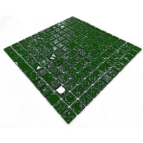 Resim MozaiKristaL Tüm yüzeyler için 2,5x2.5cm. Yeşil, 31.5x31.5cm. Fileli Cam Mozaik. (1 m2 Fiyatıdır) 
