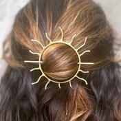Resim Boho Şık Güneş Patlaması Saç Tokası - Partiler, Tatiller ve Günlük Kıyafetler için Zarif Altın Oyma Güneş Tasarımlı Kadın Aksesuarı | Boho Şık Aksesuar | Şık Saç Aksesuarları 