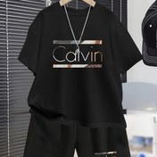 Resim Genç Erkek Çocuklar İçin Calvin Desenli Yazlık Kısa Kollu Takım, Moda Outdoor Spor İlkbahar/Yaz Tişört ve Şort İki Parça Kıyafet (Aksesuar Dahil Değildir), Dış Mekan Kullanımı İçin Mükemmel 