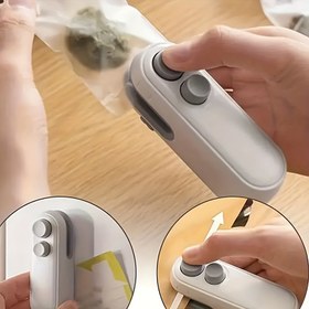 Resim Yeni Kompakt USB Şarj Edilebilir Taşınabilir Atıştırmalık Makinesi, Otomatik Plastik Poşet Kapama Makinesi, Plastik Poşetler İçin El ile Çalıştırılan Manyetik Kapama Makinesi, 5 Özel Tatil (Noel, Cadılar Bayramı, Sevgililer Günü, Şükran Günü, Paskalya) İçin, Ev Kullanımı İçin 