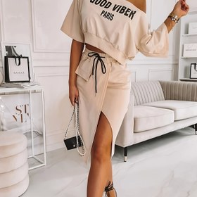 Resim Kadınlar İçin Şampanya Twist Harf Baskılı Asimetrik Etek Takımı - Günlük Stil, Bağcıklı Detay, Polyester Kumaş, Bahar/Yaz İçin Mükemmel, Günlük Kıyafet|Oyunca Baskı|Polyester Kumaş 