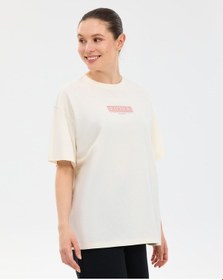 Resim Skechers W Oversize Fit Graphic T-shirt Kadın Beyaz Tshirt S2610063-3855 
