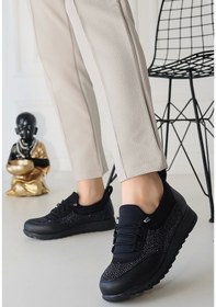 Resim Plani Siyah Cilt Babet Ayakkabı Çok Renkli 