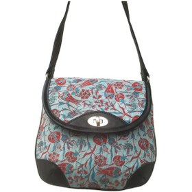 Resim Erkan Çanta ÖZEL TASARIM KİLİM DESENLİ OMUZ ASKILI POSTACI ÇANTASI Çok Renkli 