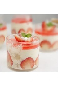 Resim Genel Markalar 30 Adet Std Sert Plastik Tatlı Kasesi Aşure Magnolya Kabı Klasik 