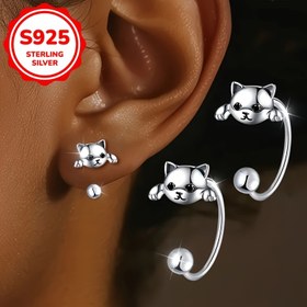 Resim Sevimli S925 Gümüş Kedi Dangle Küpe Takımı - Düşük Alerji, 1.5 gram, Günlük Kullanım, Partiler ve Müzik Festivalleri için Mükemmel, Kedi Sevdalıları için İdeal Hediye, Şenlikli Küpe Takımı|Oyun Sever Kedi Tasarımı|Hafif Küpe Takımı 