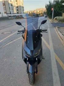 Resim Motocam Rks Grace 202 Siperlik Ön Cam 2021 2022 Model 78cm Açıkfüme Renkli 4mm Uzun Cam 