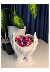 Resim Ağaç Desenli Kalp Eller Vazo 