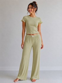 Resim Kadın %60 Bambu %40 Cotton Likralı Fırfır Detaylı Pijama Takımı İspanyol Paça Rahat Kalıp Şort + Toka 4'lü Set Ada Çayı Yeşili 
