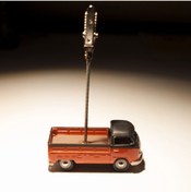 Resim Cararama Kırmızı Diecast Model Arabalı Kağıt Not Kart ve Kartvizit Tutucu, 1/72 Ölçekli 