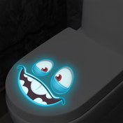 Resim 1 Adet Karanlıkta Parlayan Mavi Komik Yüz Banyo Tuvalet Sticker - Yüzeyler için Kendinden Yapışkanlı Su Geçirmez PVC Etiket, Yarı Mat Bitişli Fantezi Tuvalet Duvar Dekoru, Glowindark Süsleme 