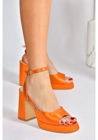 Resim Fox Shoes Turuncu Saten Kumaş Kalın Platform Topuklu Kadın Ayakka 