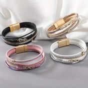 Resim Lüks Yapay Deri, Manyetik Toka, Kaplama Yok, Çok Yönlü Günlük ve Tatil Aksesuarı, Tüm Mevsimler İçin Şık ve Zarif Kadın Takıları - Lüks Taşlarla Süslenmiş Çok Tel Örgülü Bileklik 