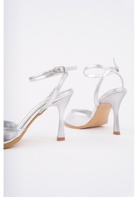 Resim Muggo Charlot Bilekten Bağlamalı Kadın İnce Topuklu Ayakkabı GÜMÜŞ 