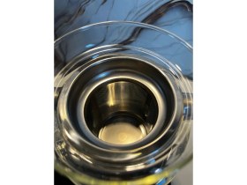 Resim seninürünün Süzgeçli Paslanmaz Çelik Saplı Ateşe Isıya Dayanıklı Borosilikat Cam Demlik 1000 ml 