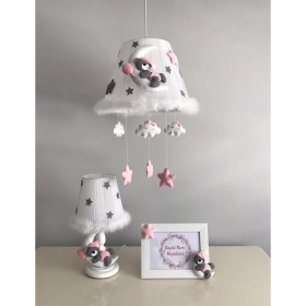 Resim Keçeli Parti Hayalleri Bebek Çocuk Odası Avize Abajur Çerçeve Ayıcık Balonlu Açık Pembe Beyaz 
