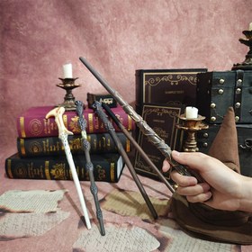 Resim Warner Bros. Harry Potter Hermione Ron Kişilik Değnek Dumbledore Büyü Değneği Patronus Kostüm Aksesuarı Hediye Sihirbazlık Çubuğu Voldemort Asası 