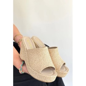 Resim Tlay Bej Hasır Dokumalı Dolgu Topuk Terlik 