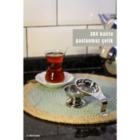 Resim Paslanmaz Çelik Altlıklı Çay Süzgeci, Dayanıklı ve Şık Tasarım 