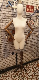 Resim 40 Beden Ahşap Kollu Pantolon Giyebilen Terzi Mankeni Vitrin Mankeni 0024 