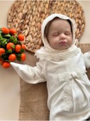 Resim Mama Miel Baby Dantel Kurdeleli Ekru Yenidoğan Tulum Ve Şapkası 