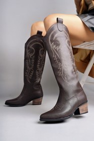 Resim SHOEBOURNE Kahverengi Deri Uzun Nakışlı Kovboy Tarzı Çizme 