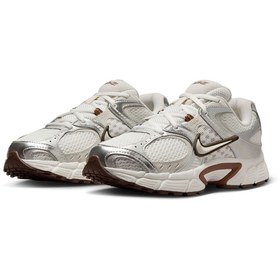 Resim Nike Kadın Spor Ayakkabı W V5 Rnr Günlük Spor Ayakkabı Sneaker Retro Stil 