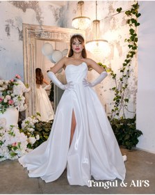 Resim Tangül&Ali'S Moda Evi Drapeli Özel Tasarım Yırtmaçlı Gelinlik 