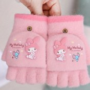 Resim Sanrio for kuromi ve for my melody Flip-On Eldivenleri - Sevimli Çizgi Film Karakter Tasarımı, Kalp ve Fiyonk Detaylı Yarım Parmak Kış Eldivenleri, Açık Hava Oyunları için Sıcak ve Şık 